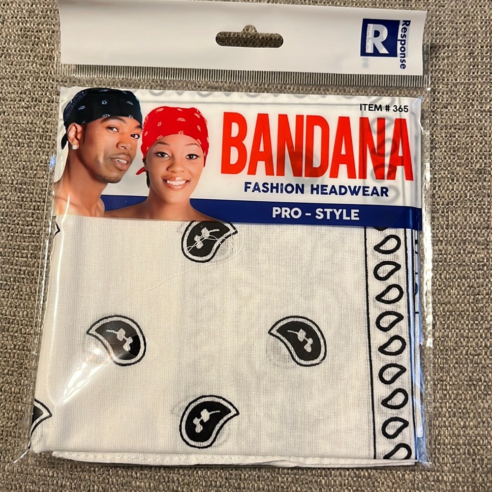 NWT Bandana White